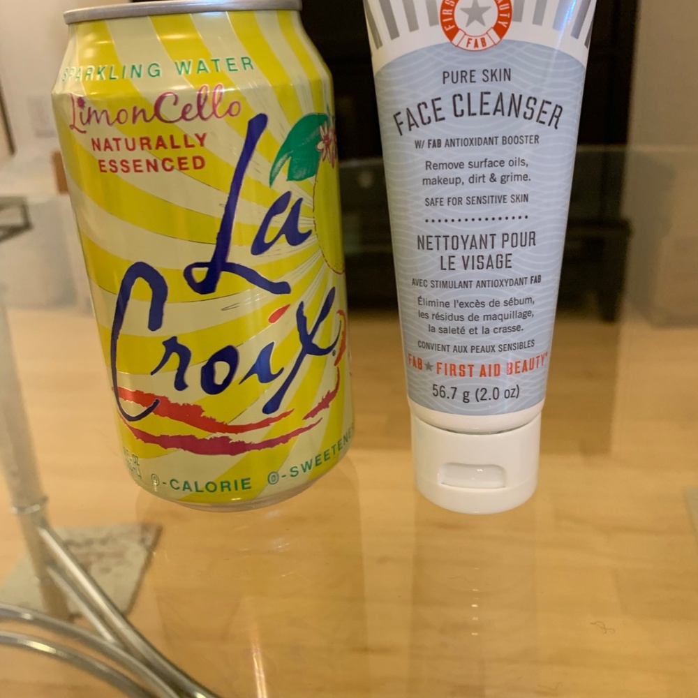 First Aid Beauty 2.0 Oz Face Cleanser